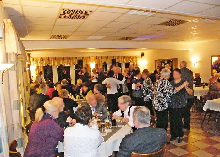 酒店 戈尔登杜科酒店 3*